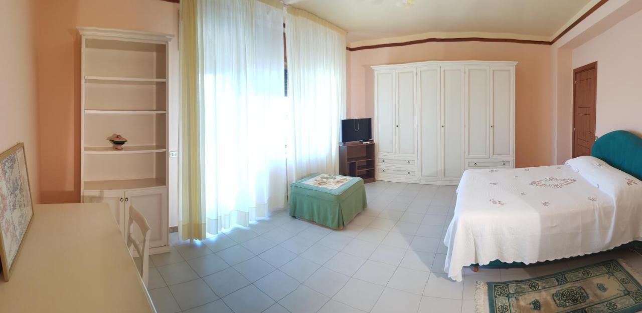 Stylish Apt Terina - Le Lincelle, Lamezia - Bright, Spacious, Elegant And With Terrace Santa Eufemia Lamezia Bagian luar foto