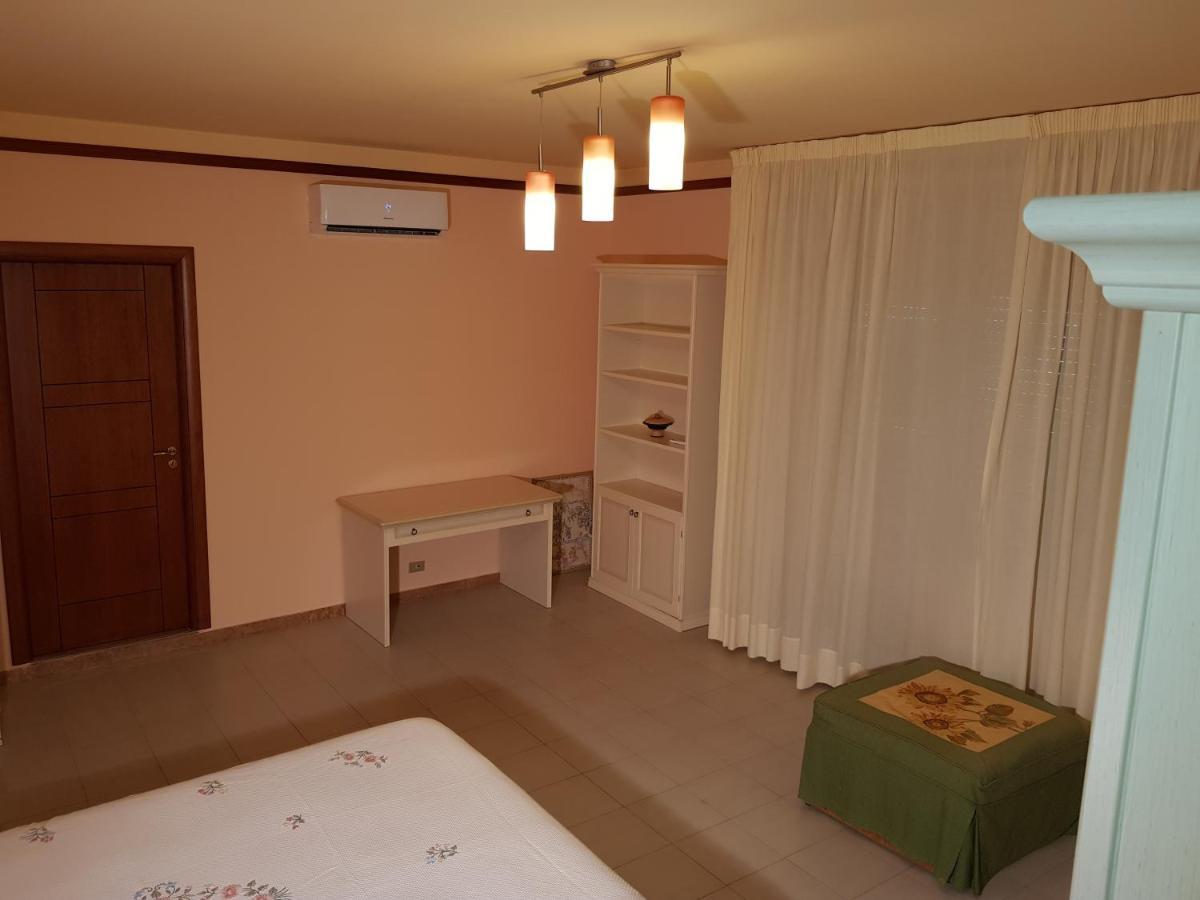 Stylish Apt Terina - Le Lincelle, Lamezia - Bright, Spacious, Elegant And With Terrace Santa Eufemia Lamezia Bagian luar foto