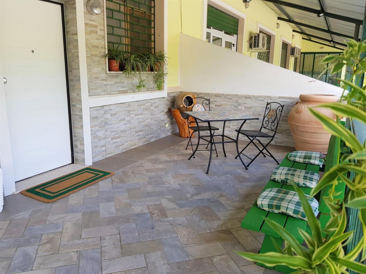 Stylish Apt Terina - Le Lincelle, Lamezia - Bright, Spacious, Elegant And With Terrace Santa Eufemia Lamezia Bagian luar foto